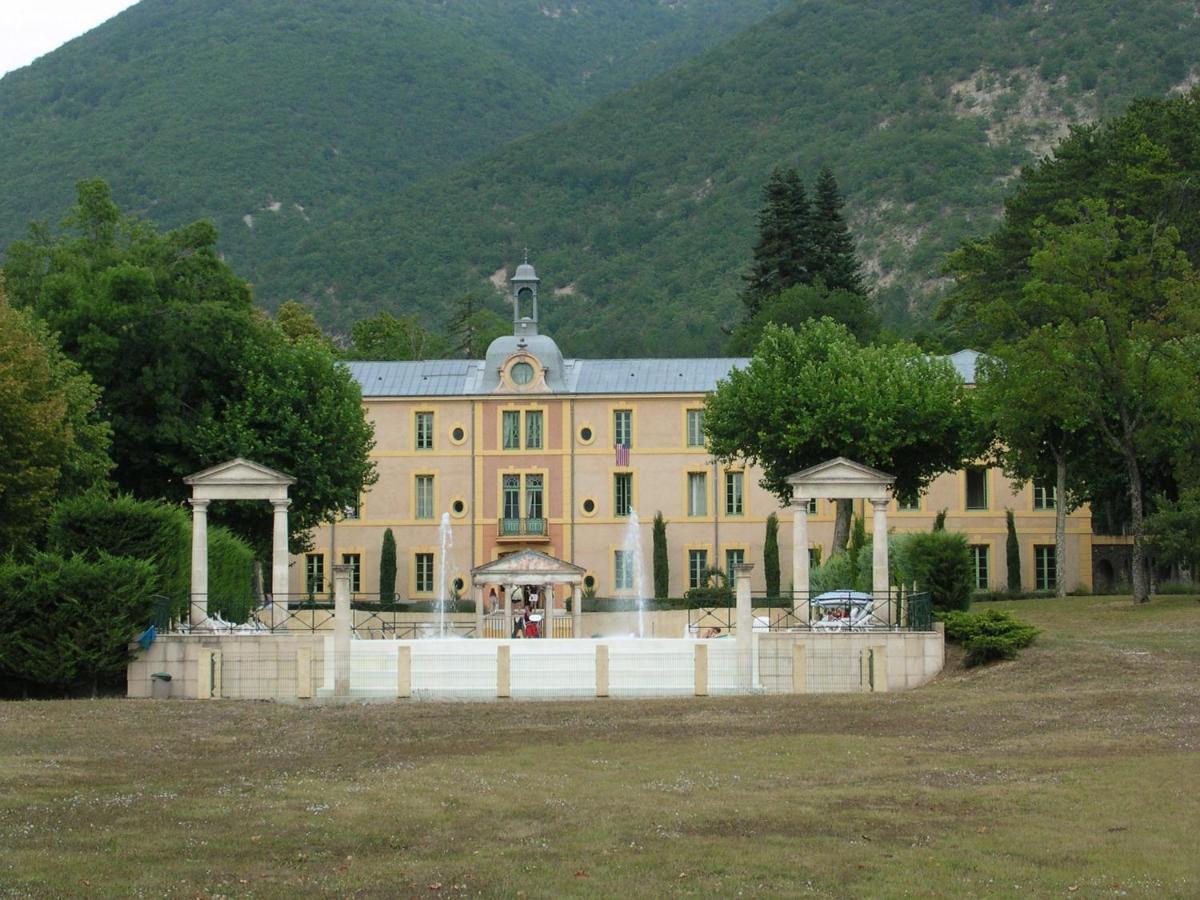 Appartement Château des Gipières Montbrun-les-Bains Extérieur photo